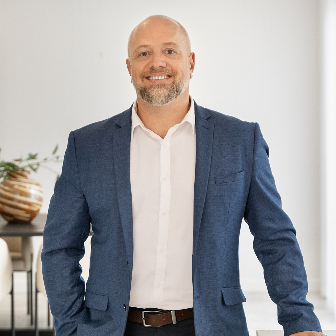 Adrian Plebani - Real Estate Agent