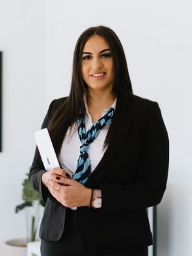Adriana Lagaris - Real Estate Agent at Harcourts Rata & Co