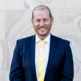 Wayne Holmes - Real Estate Agent From - Ray White - Robina 