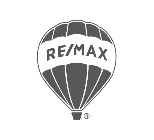 Leasing Team - Real Estate Agent at RE/MAX  - Cairns