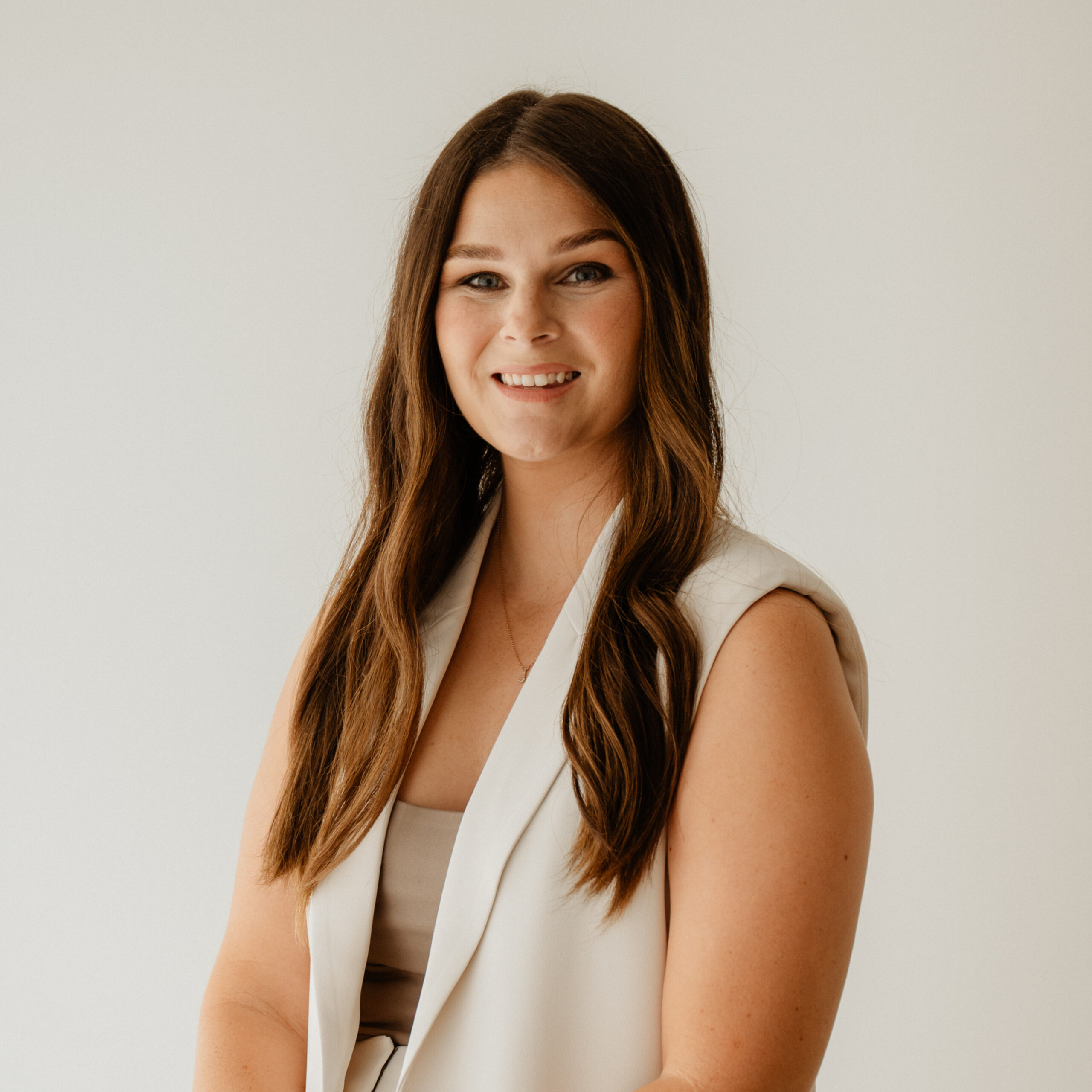 Jessica Bray - Real Estate Agent