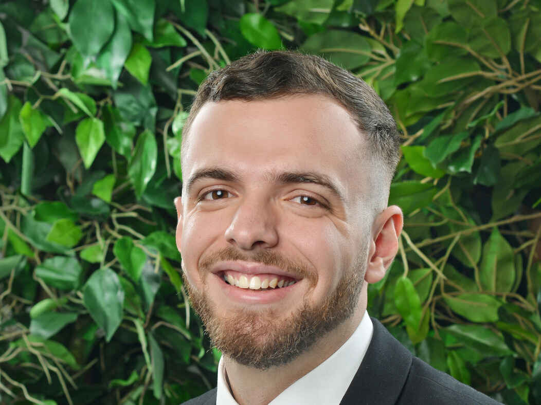 Adrian Galassi - Real Estate Agent