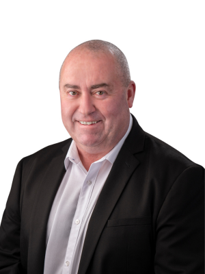 Alan Whitty Real Estate Agent