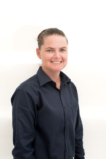 Alesha  Wilson - Real Estate Agent at DJ Smith Property - Cairns
