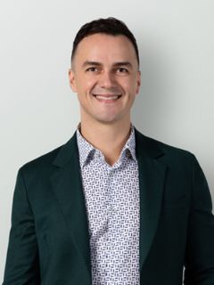 Alexander Babukhin - Real Estate Agent Alexander Babukhin - Real Estate Agent