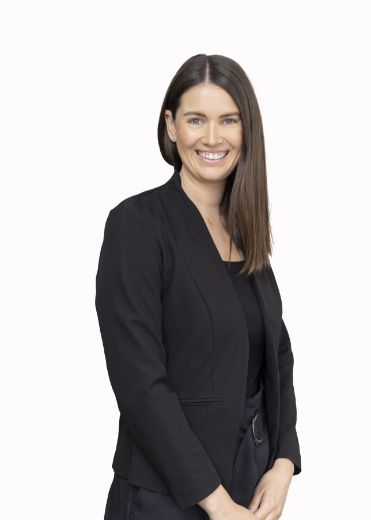 Alexandra Otte - Real Estate Agent at McEwing & Partners - Mornington Peninsula