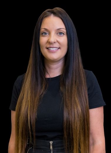 Alexandra Walsh - Real Estate Agent at Vivian's Real Estate - MOSMAN PARK