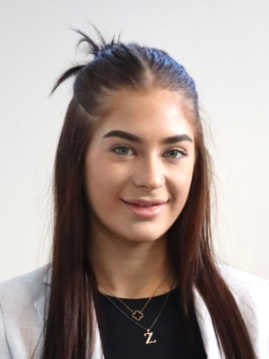 Alexia Ratcliffe - Real Estate Agent