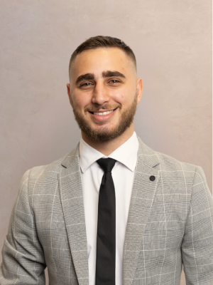 Ali Abouloukme Real Estate Agent