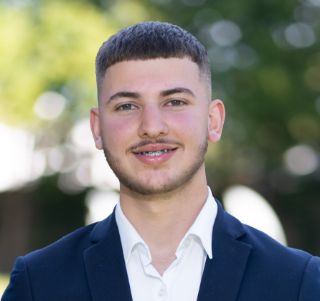Ali Makhlouf - Real Estate Agent Ali Makhlouf - Real Estate Agent