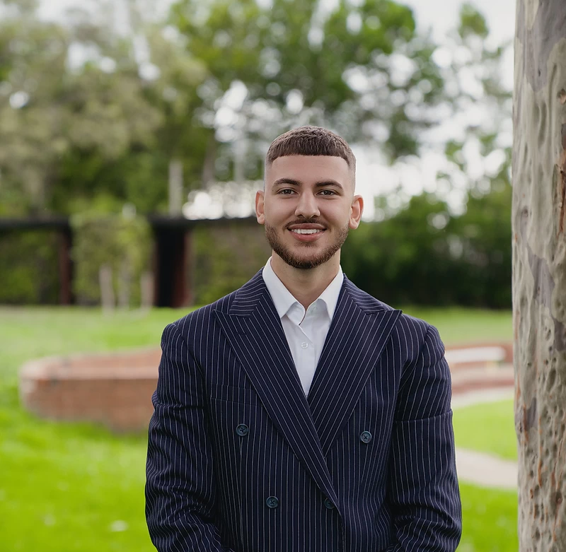 Ali Makhlouf - Real Estate Agent
