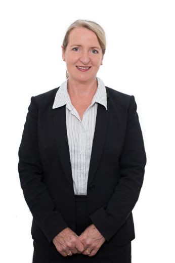 Alison Hardaker - Real Estate Agent at First National Waverley City - Glen Waverley