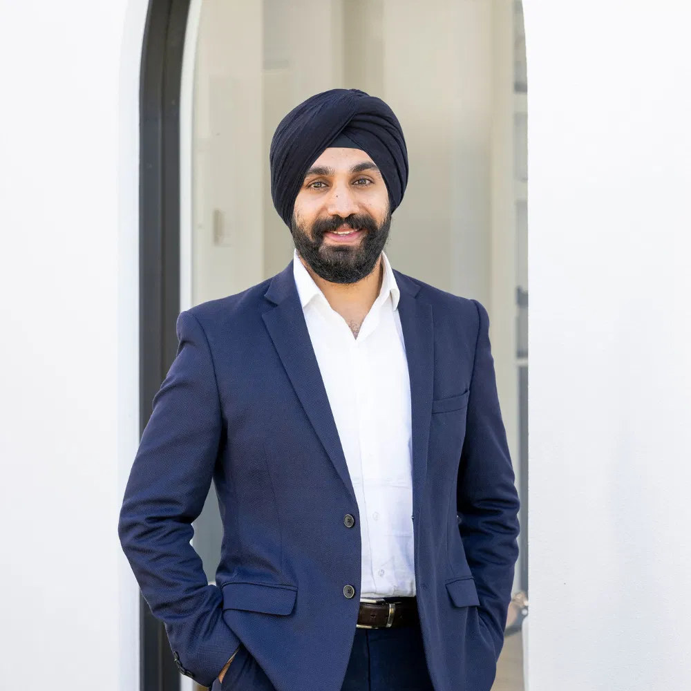 Aman Singh - Real Estate Agent