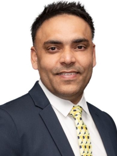 Aman Singh - Real Estate Agent at K R Peters - Officer