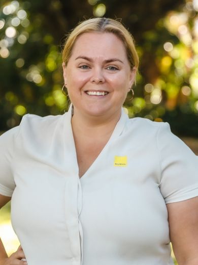 Amanda Valler - Real Estate Agent at Ray White  - TOWNSVILLE