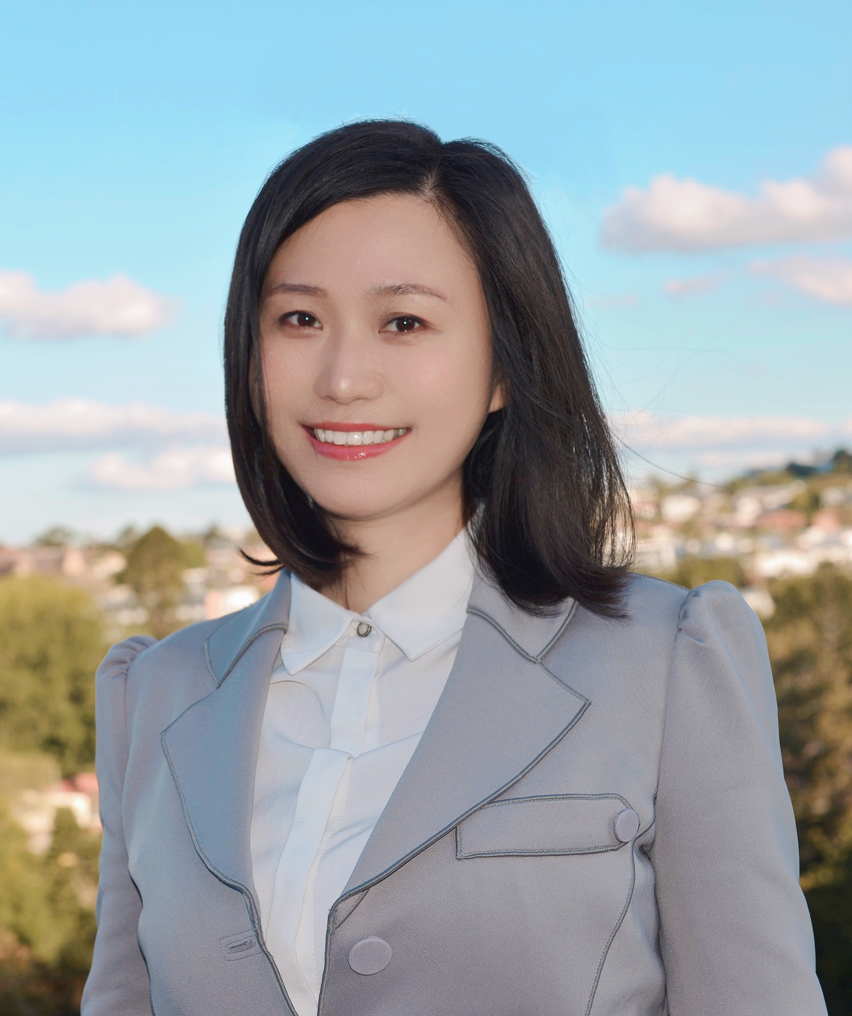Amanda Zhou Real Estate Agent