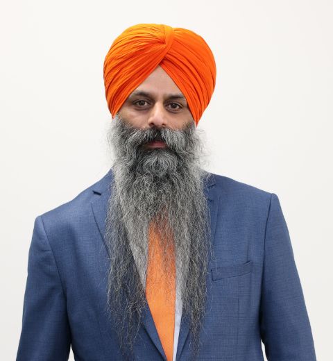 Amardeep Singh - Real Estate Agent at Right Key Real Estate - CRANBOURNE WEST