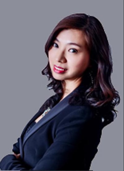 Amy Lau Real Estate Agent