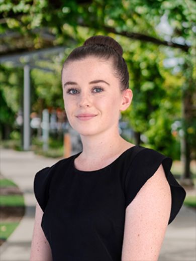 Amy Roos - Real Estate Agent at Twomey Schriber Property Group - CAIRNS CITY