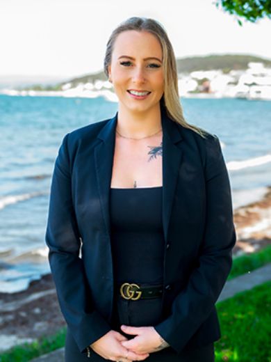 Amy Veasey - Real Estate Agent at Ray White - East Lake Macquarie 
