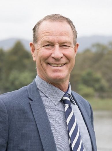 Andrew Houghton  - Real Estate Agent at RT Edgar - Yarra Valley
