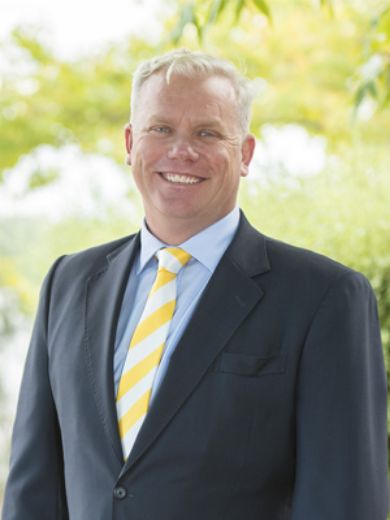 Andrew Lonsdale - Real Estate Agent at Ray White - Canberra