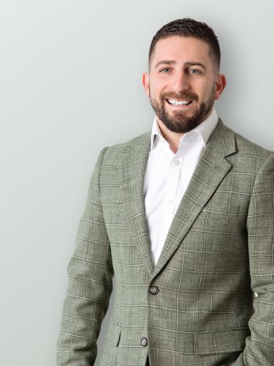 Andy Lusi - Real Estate Agent at Ascot Investment Management - NORTH MELBOURNE