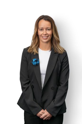 Angela Parkin - Real Estate Agent at Harcourts Wine Coast - (RLA 249515)