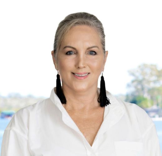 Anita Nichols - Real Estate Agent at Laguna Real Estate - NOOSA HEADS