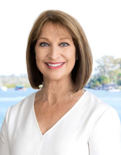 Anne Powell - Real Estate Agent at Laguna Real Estate - NOOSA HEADS
