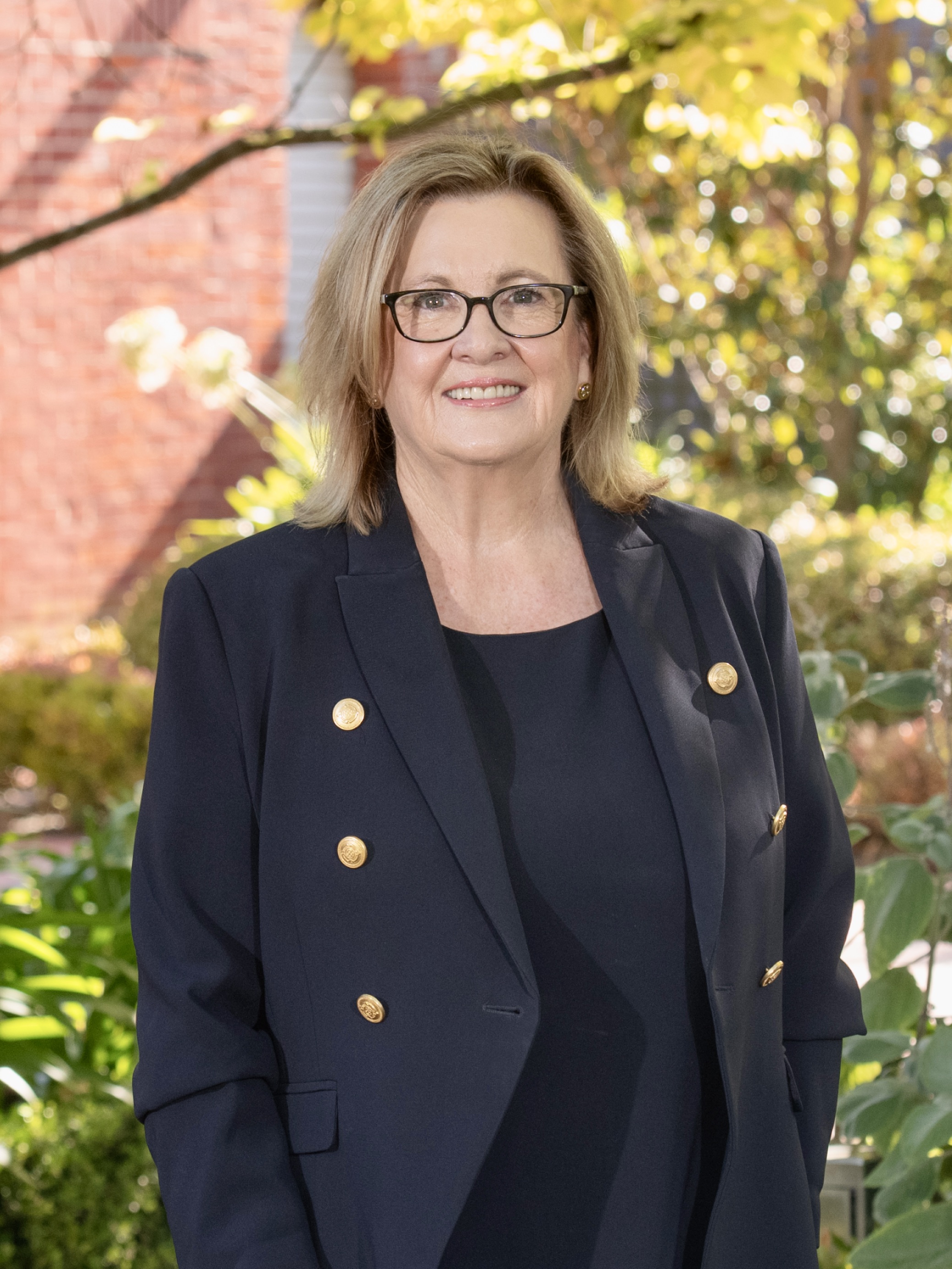 Annie Need - Real Estate Agent