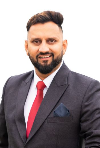Anshul Trivedi - Real Estate Agent at Milestone Real Estate - Casey