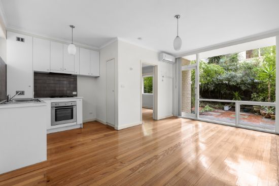 1/18-20 Selwyn Avenue, Elwood, Vic 3184