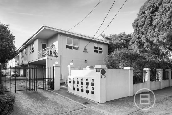1/750 Inkerman Road, Caulfield North, Vic 3161