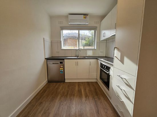 10/1927 Dandenong Road, Clayton, Vic 3168