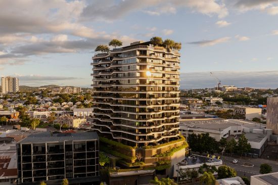 1007/62 Logan Road, Woolloongabba, Qld 4102