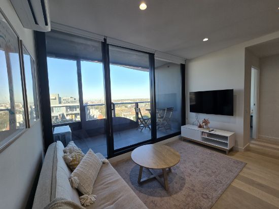 1008/2 Hallenstein Street, Footscray, Vic 3011
