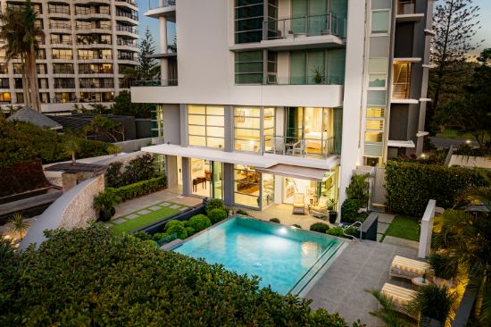 101/11-13 Hill Parade, Main Beach, Qld 4217