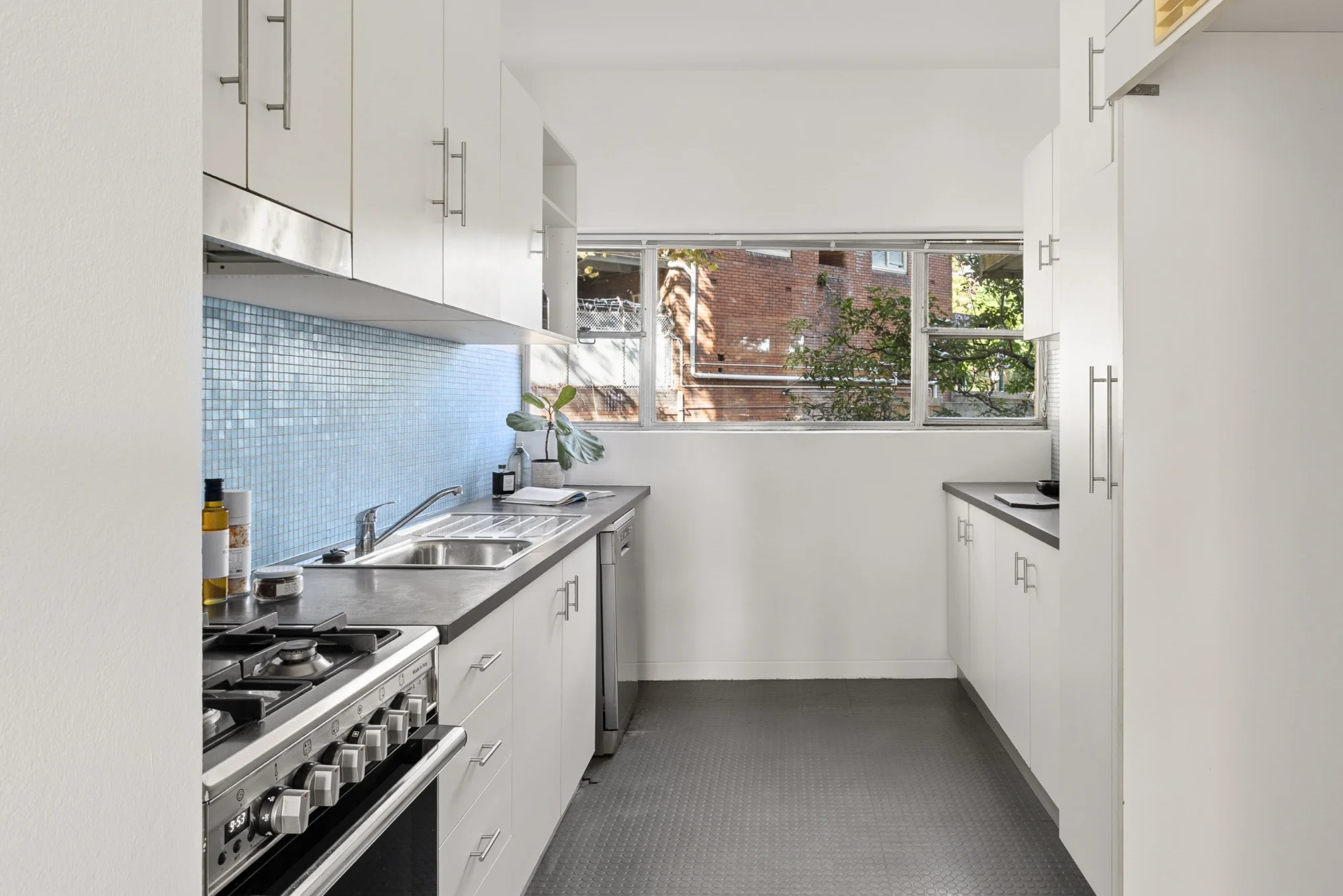 101/12 Ithaca Road, Elizabeth Bay, NSW 2011