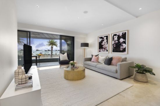 102/88 Beaconsfield Parade, Albert Park, Vic 3206