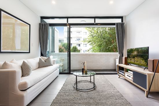 Apartment 102 “Encore” 18-28 Neild Avenue, Rushcutters Bay, NSW 2011