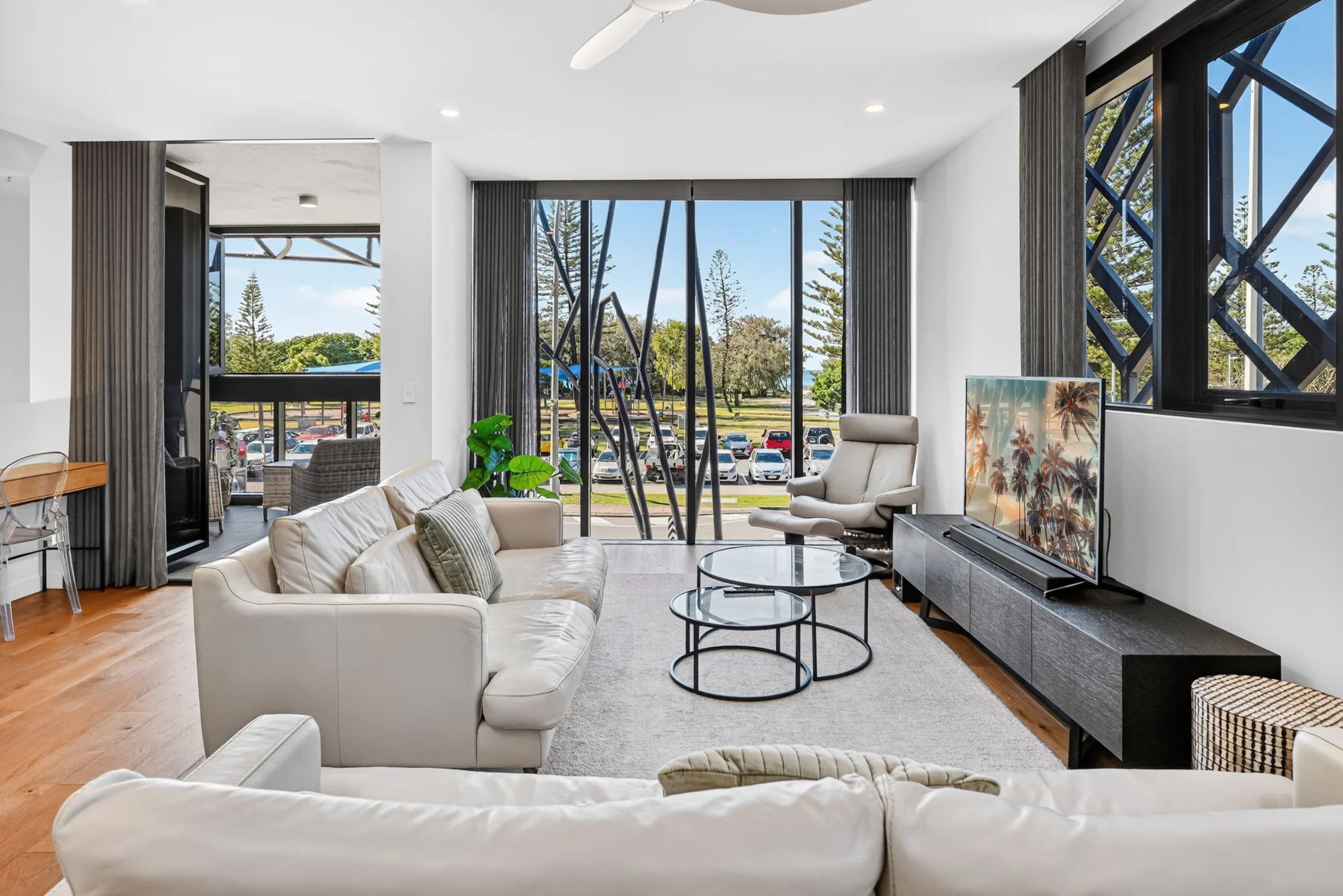 103/185 Old Burleigh Road, Broadbeach QLD 4218