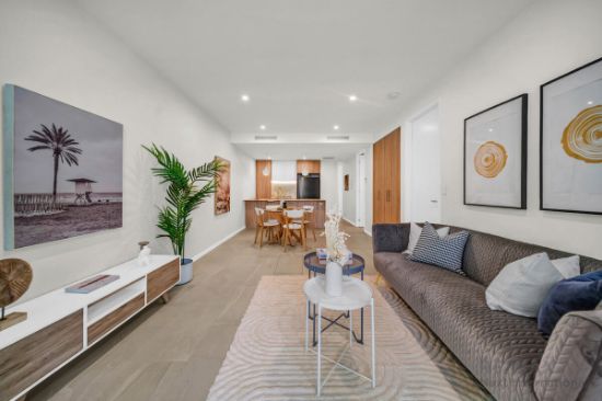 107/131 Sir Fred Schonell Drive, St Lucia, Qld 4067