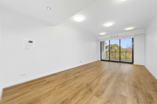 11/11 Bay Drive, Meadowbank, NSW 2114