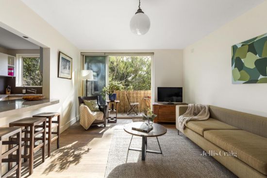 11/272 Barkly Street, Fitzroy North, Vic 3068