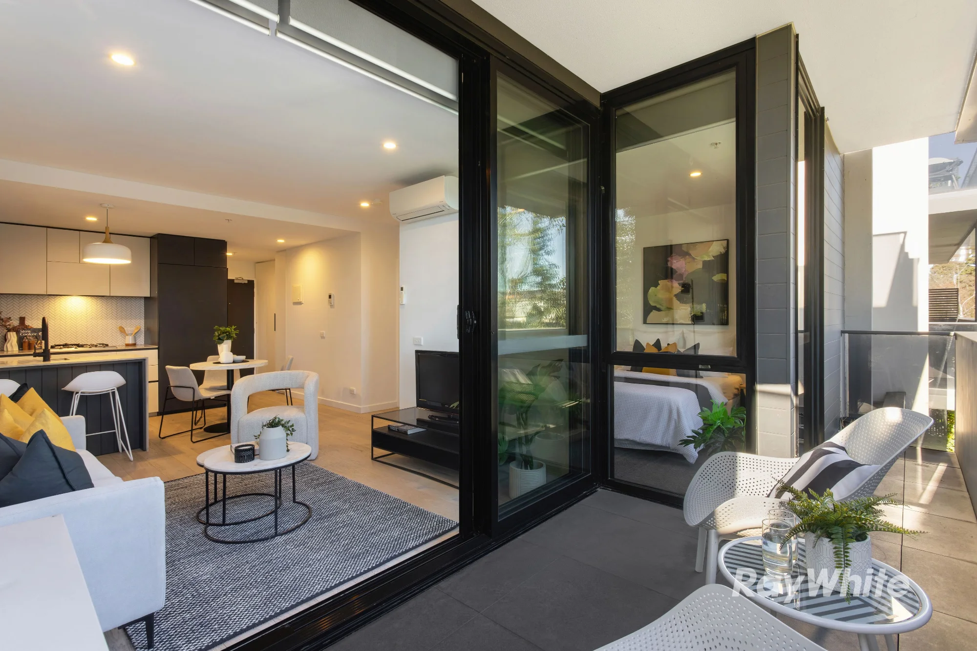 110/92 Mimosa Road, Carnegie VIC 3163