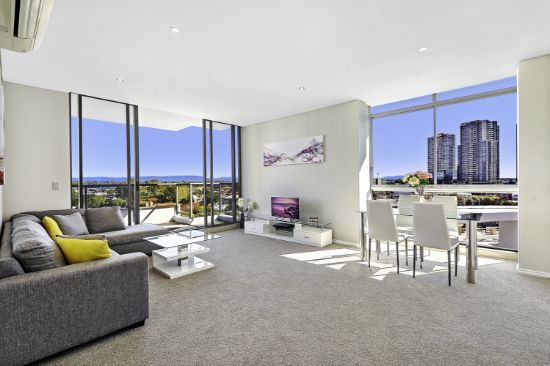 1114/3 Como Crescent, Southport, Qld 4215