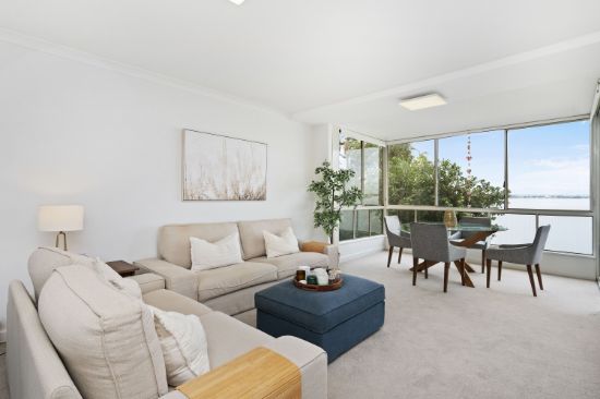 12/1 Wingfield Avenue, Crawley, WA 6009