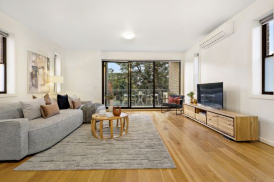 12/3 Evergreen Circuit, Cheltenham, Vic 3192