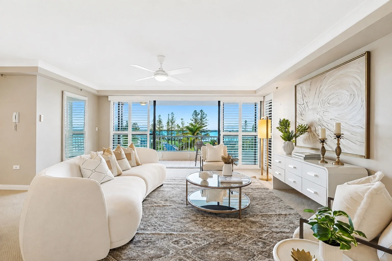 13/5-7 Oatland Esplanade, Runaway Bay, Qld 4216